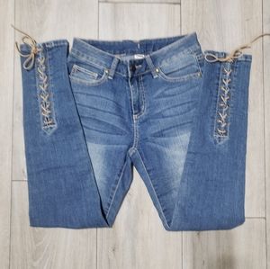 SALE! Cashe Vintage Lace Up Skinny Jeans